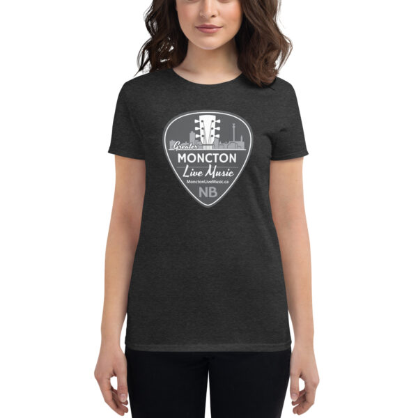 Women's short sleeve t-shirt