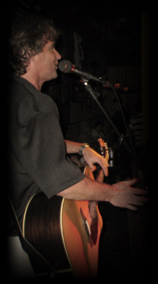 Barry Williams performing at The Muddy Rudder