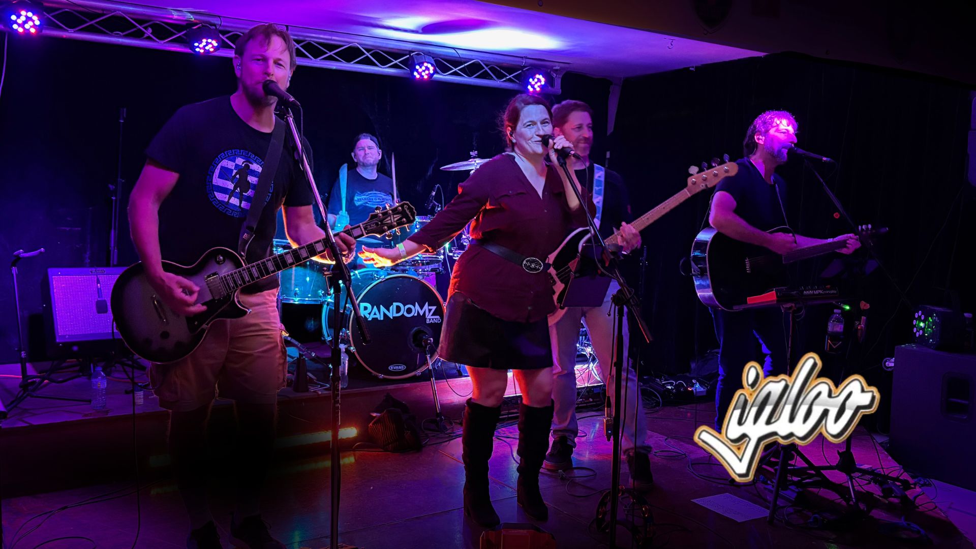 Randomz Band – Igloo Pub & Steakhouse
